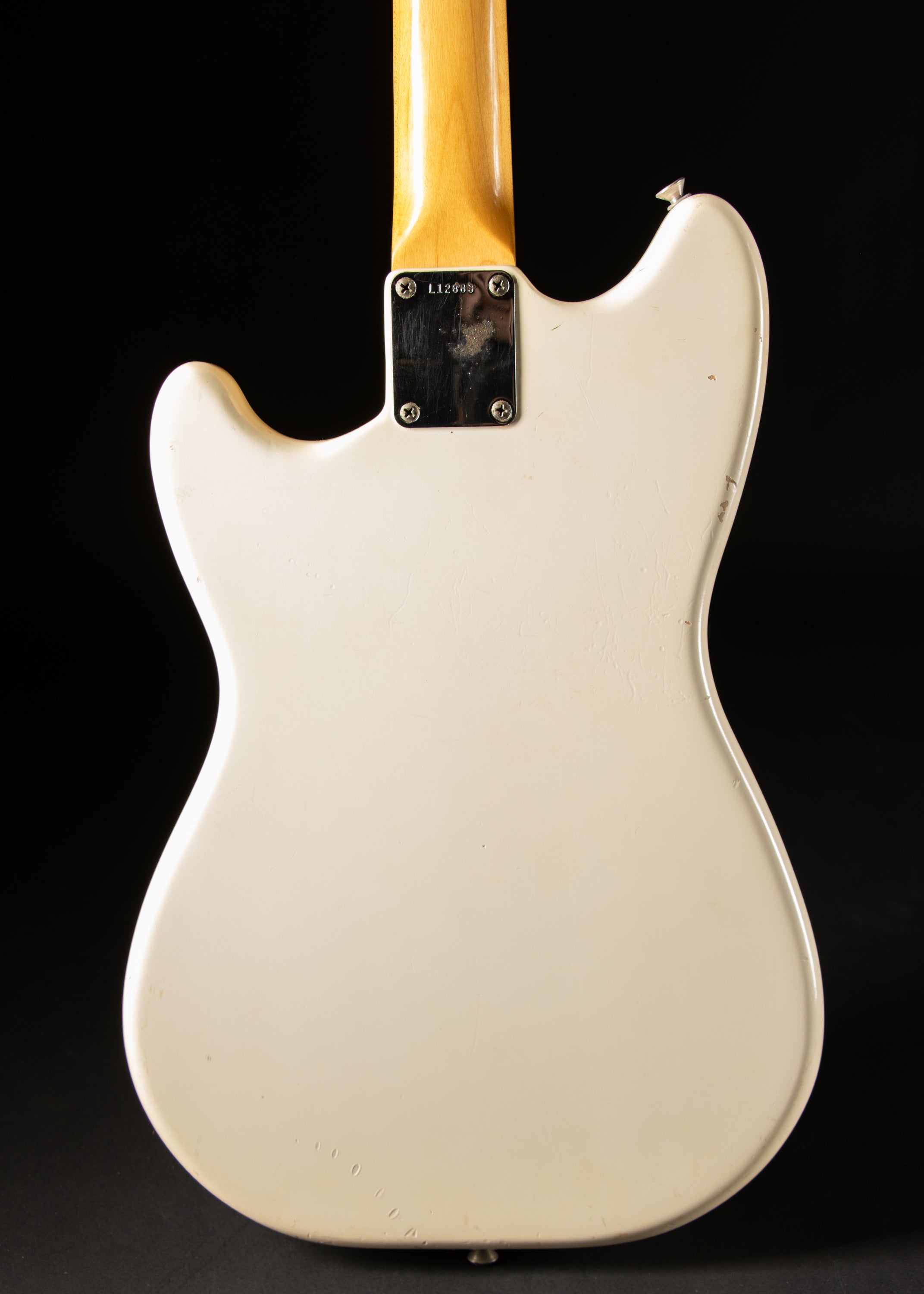 1963 Fender Musicmaster Desert Sand – Music City Vintage Guitars