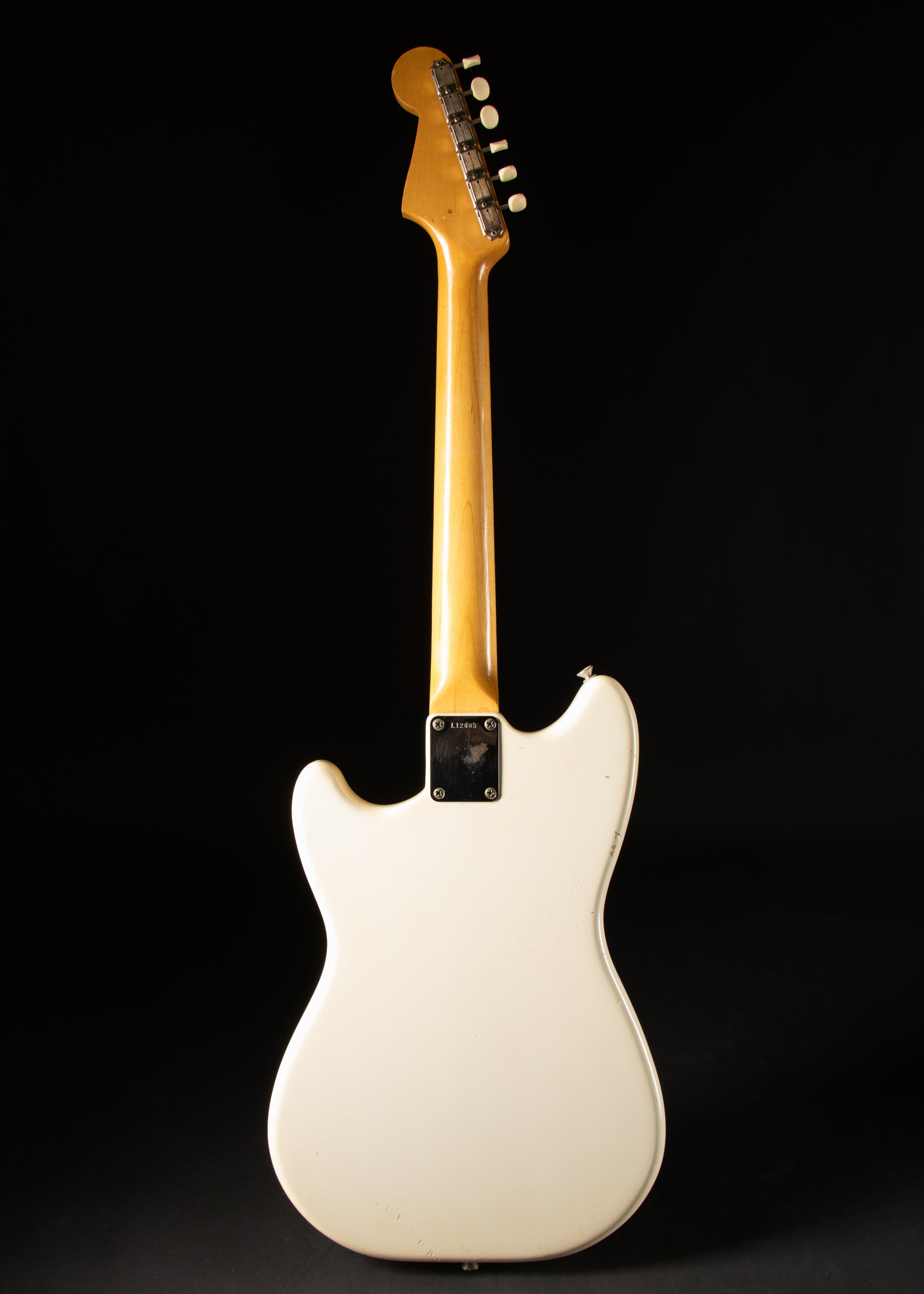 1963 Fender Musicmaster Desert Sand – Music City Vintage Guitars