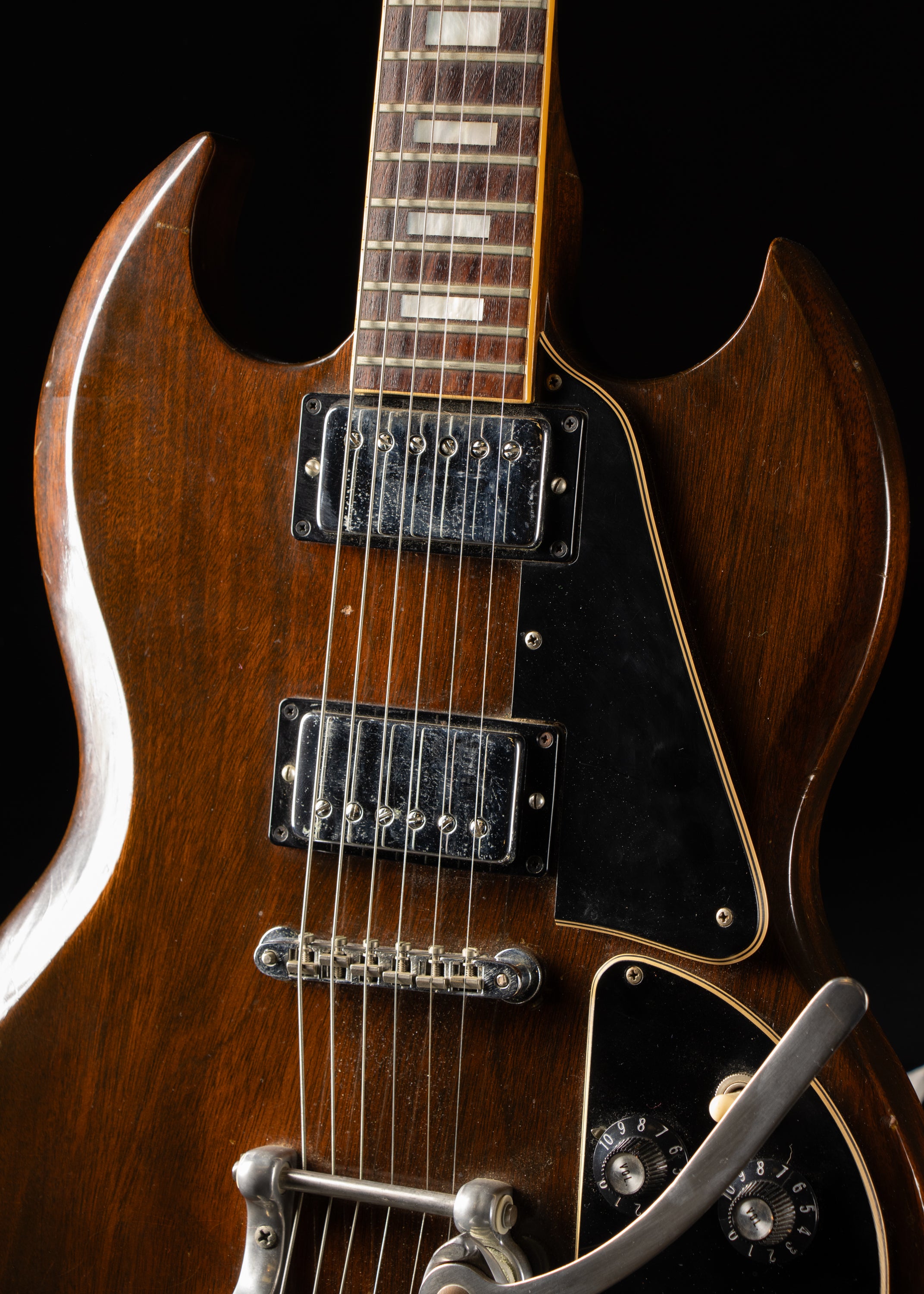 1972 Gibson SG Deluxe Walnut – Music City Vintage Guitars