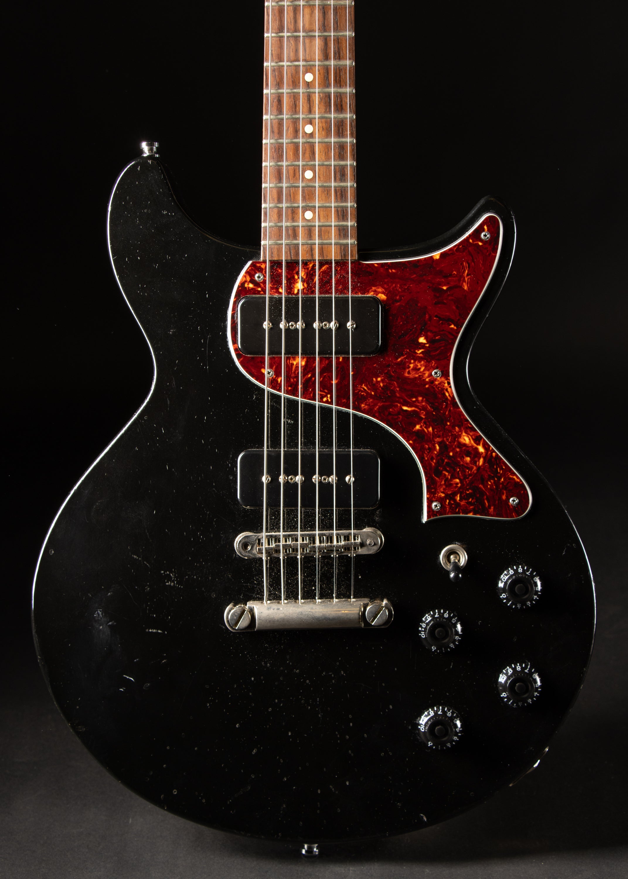 Electric Guitars – Music City Vintage Guitars