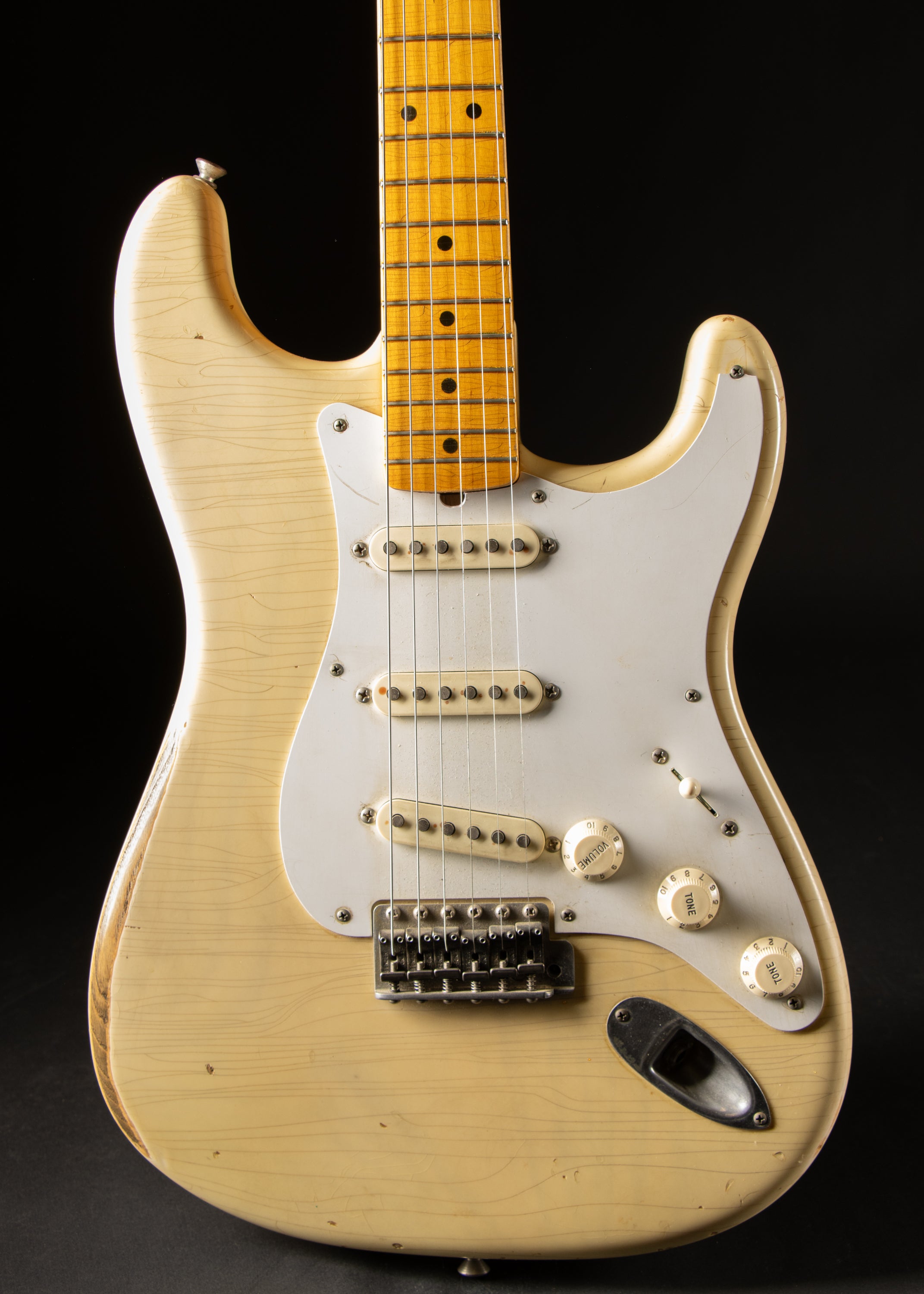 美品Fender Stratocaster アイボリー 1988 Fender American Vintage Series '57 Stratocaster