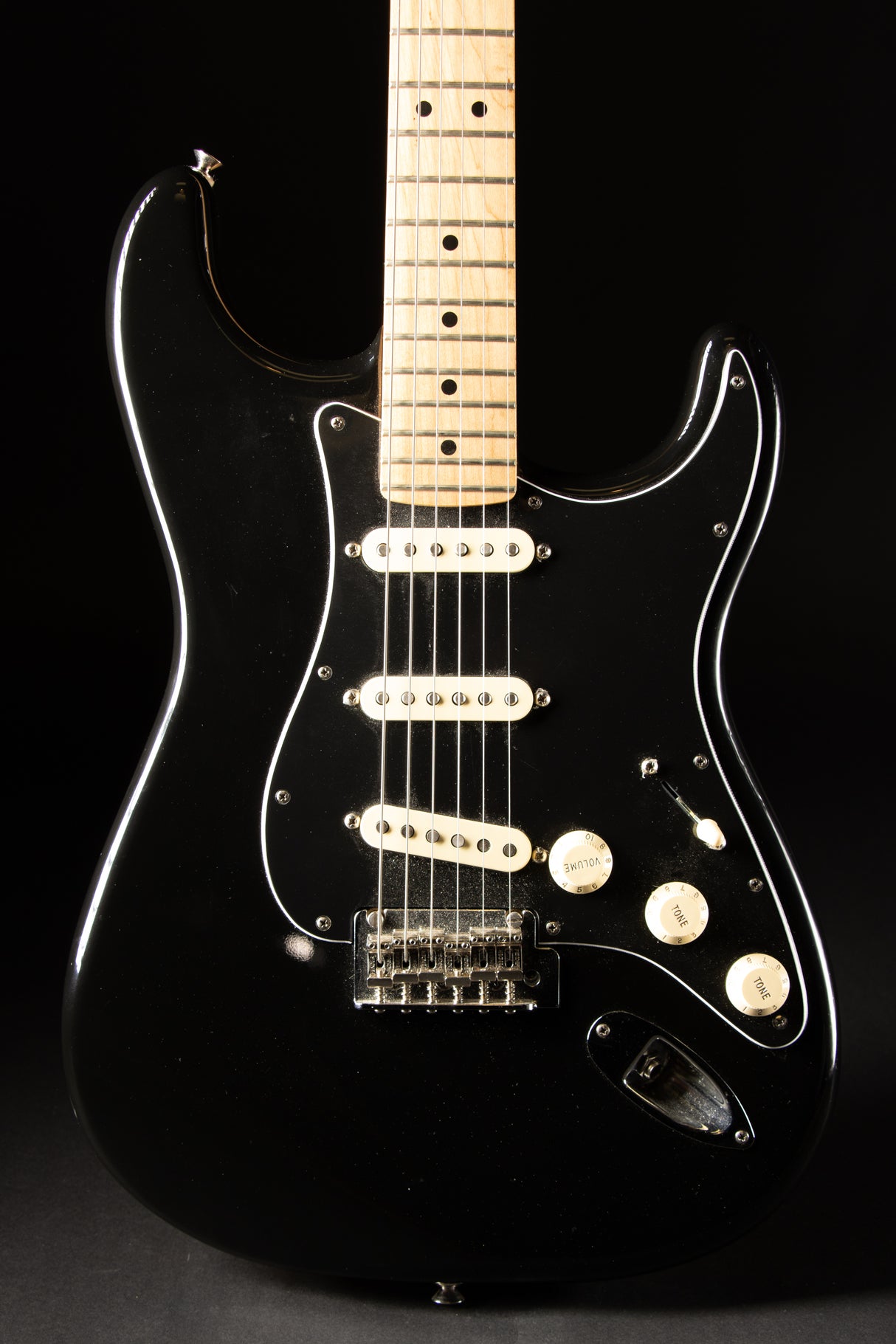 2020 Fender Stratocaster MIM Special Edition Black