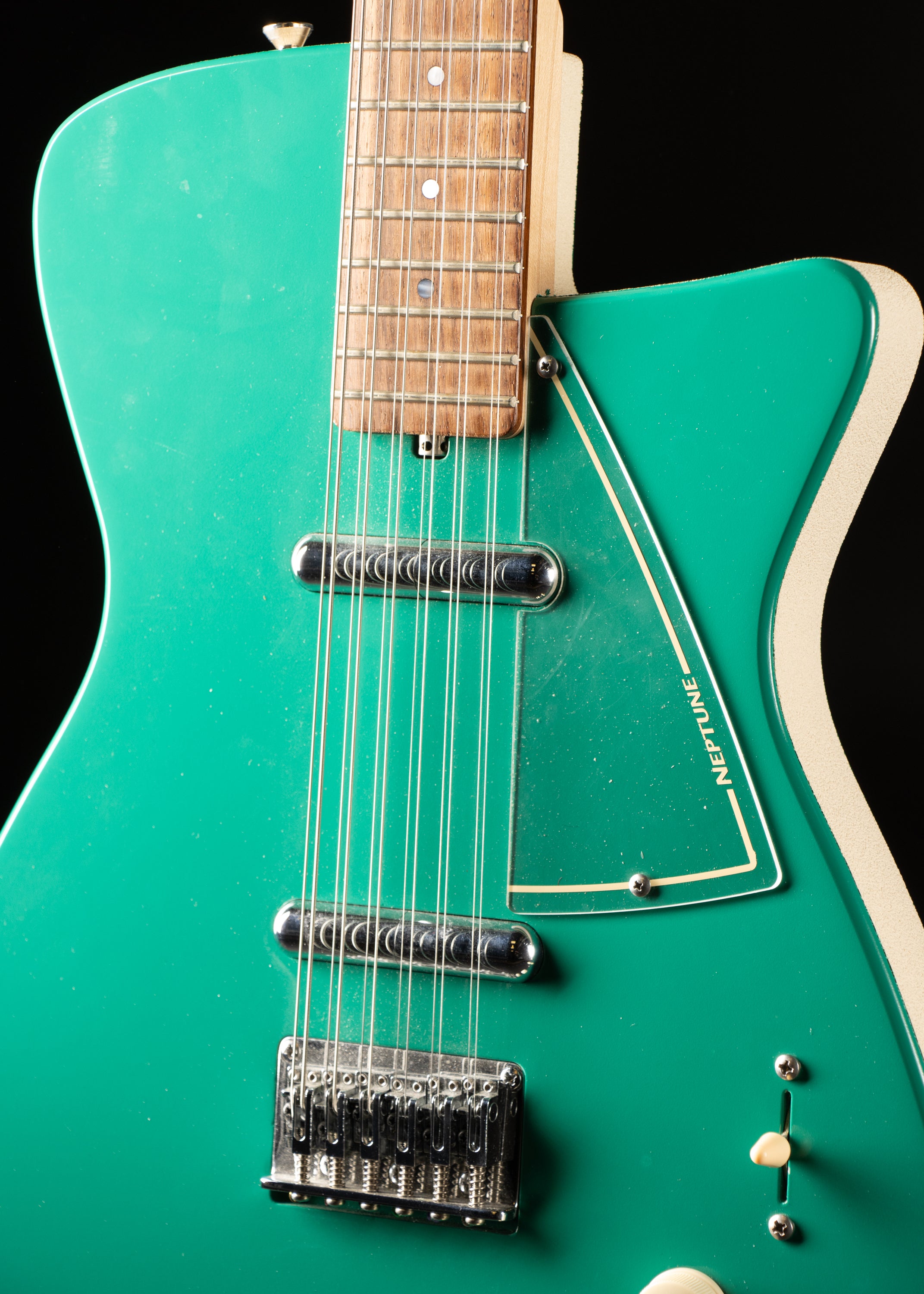 2008 Jerry Jones Neptune 12-String Seafoam – Music City