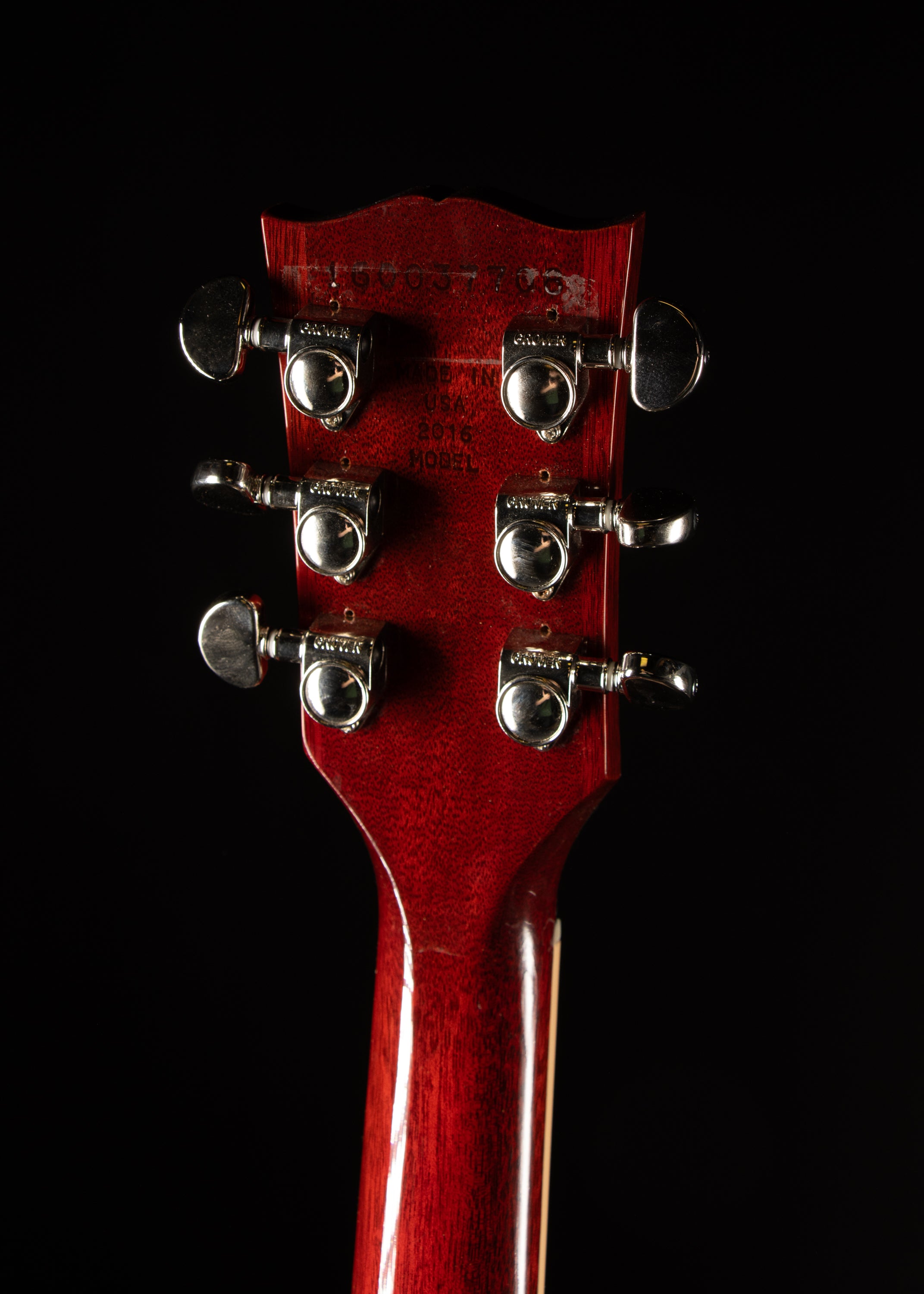 2016 Gibson Les Paul Classic w/Bigsby Tobacco Sunburst – Music