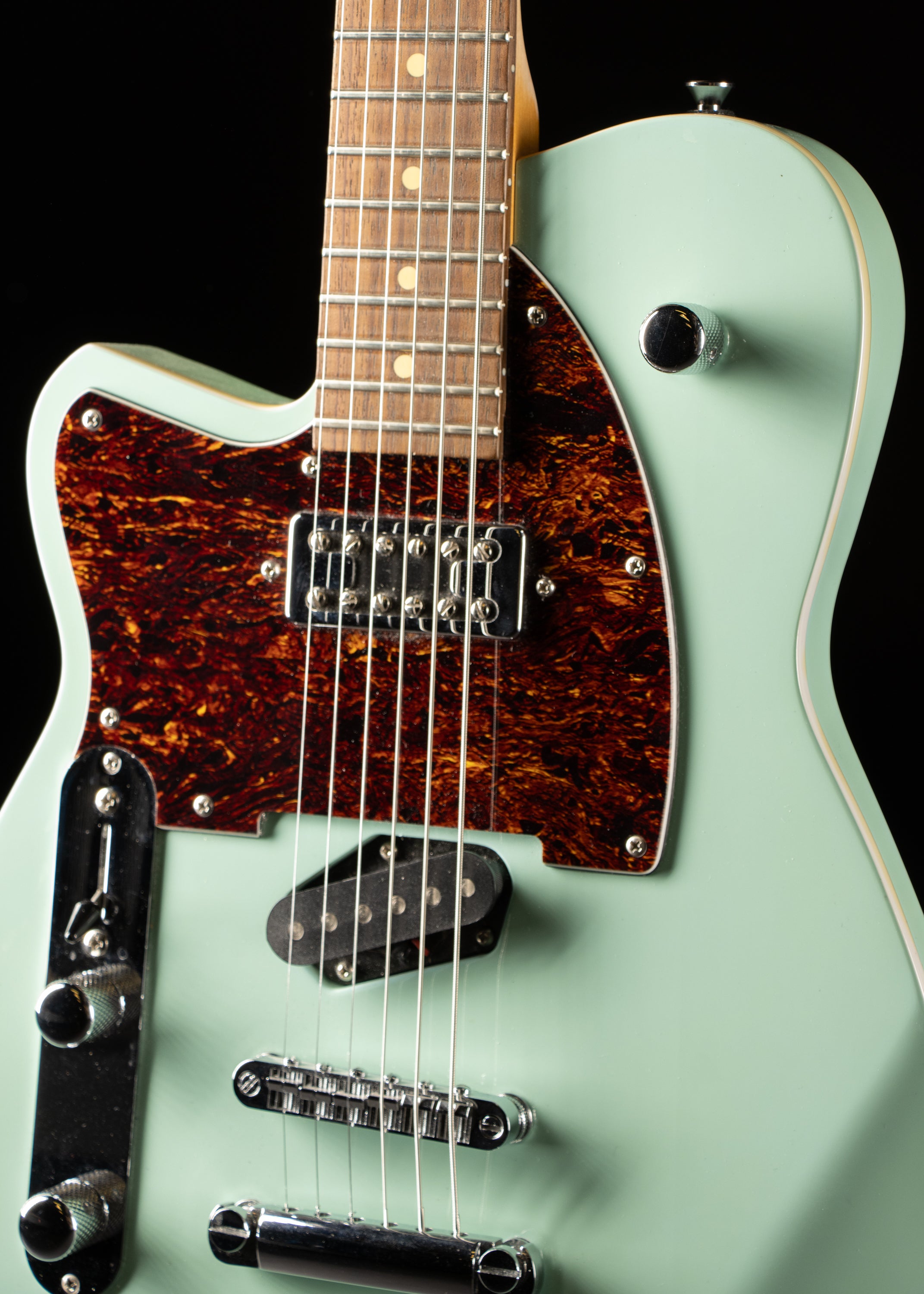 Recent Reverend Buckshot Lefty Surf Green – Music City Vintage Guitars