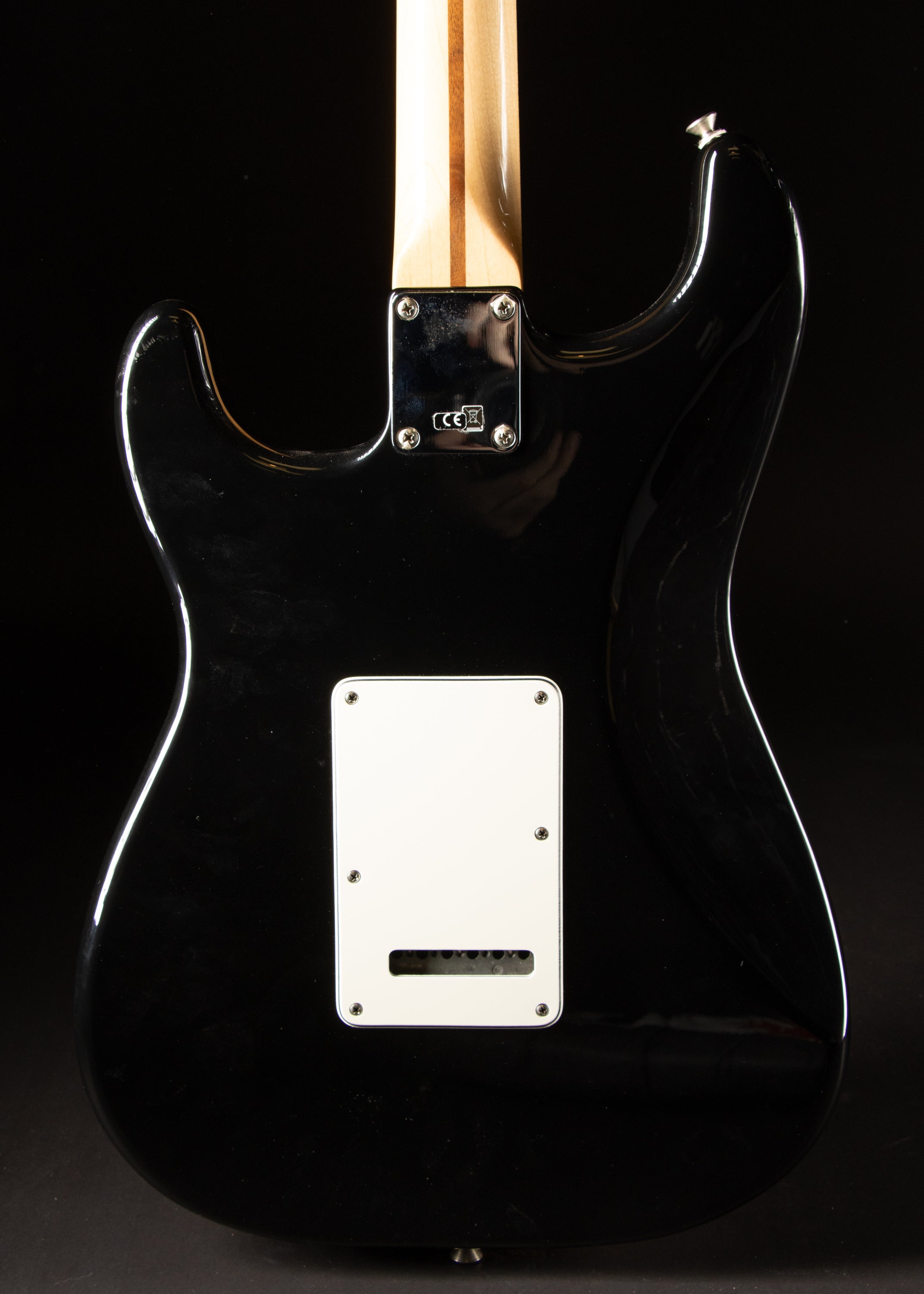 2018 Fender Stratocaster MIM Black – Music City Vintage Guitars