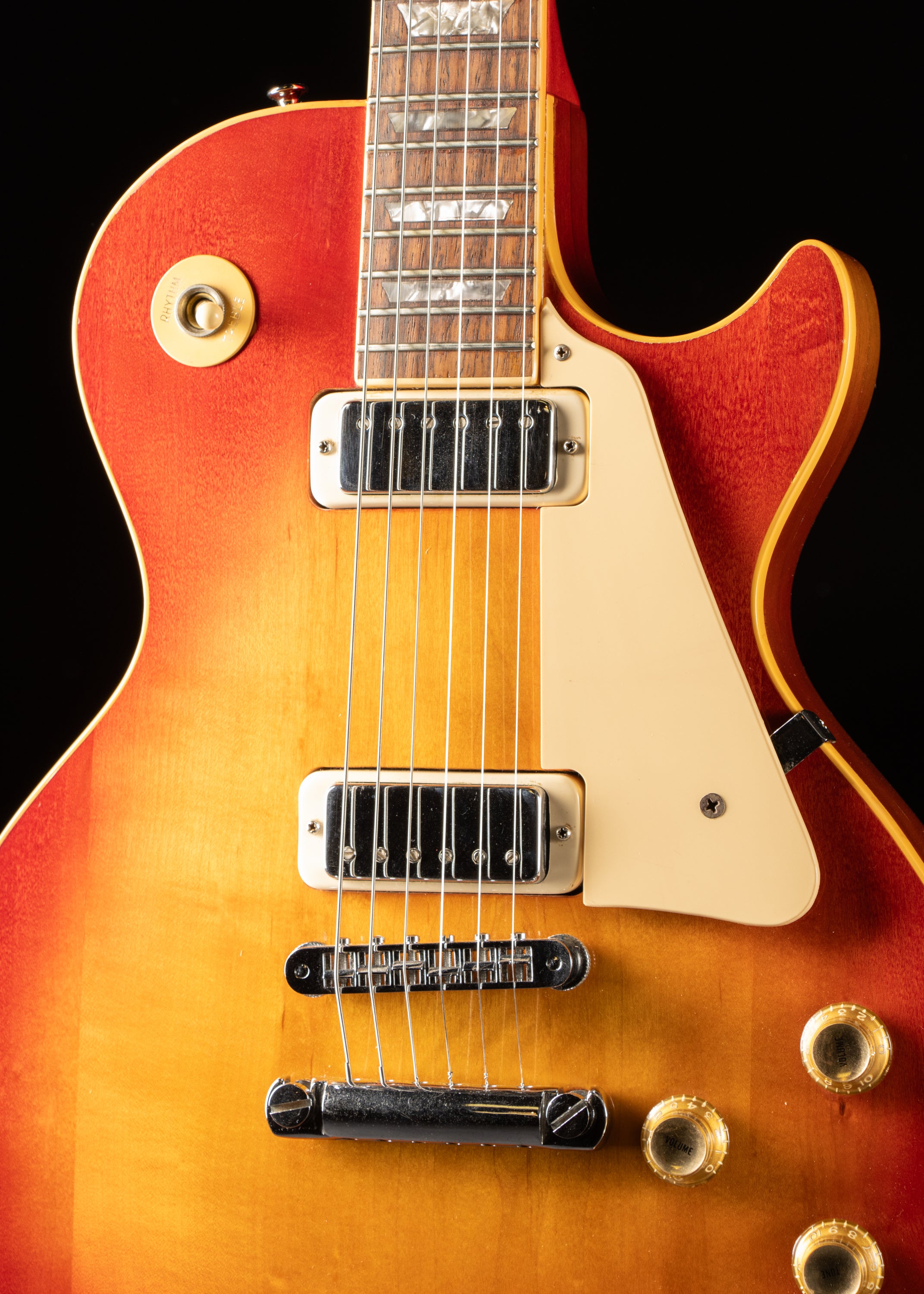 1976 Gibson Les Paul Deluxe Cherry Sunburst – Music City Vintage