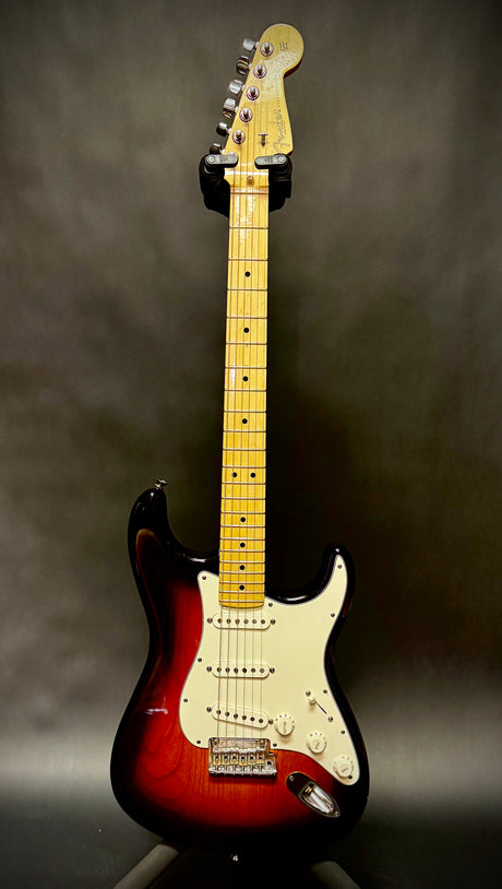 2011 Fender American Standard Stratocaster Sunburst