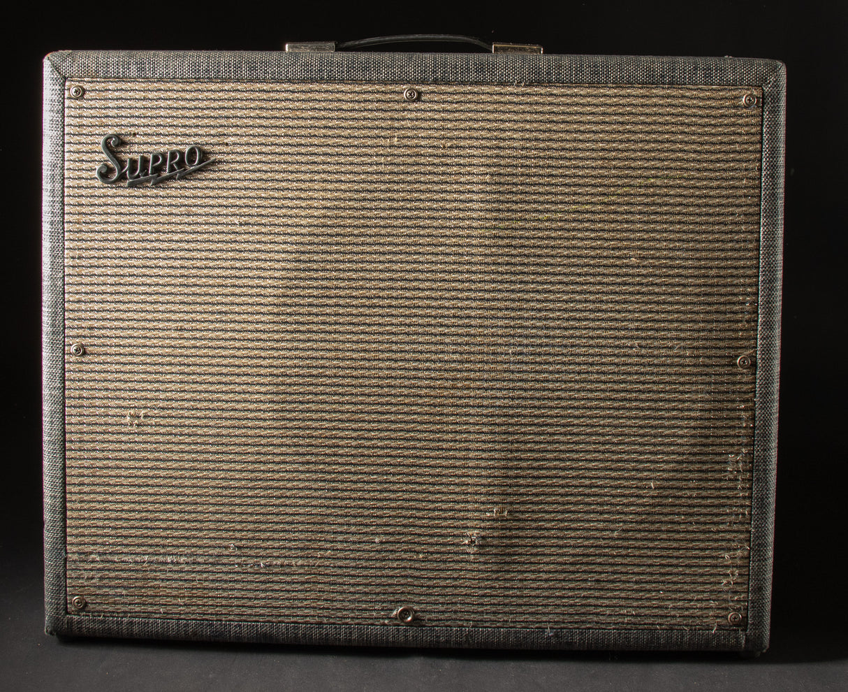 1965 Supro Thunderbolt w/ replaced speaker