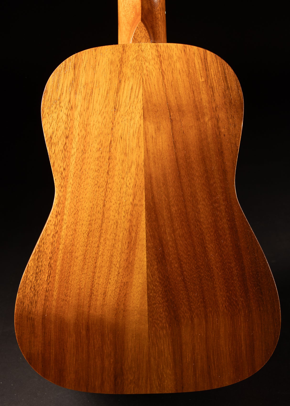 Recent Island Ukulele of Kauai Raymond Rapoza TK3T