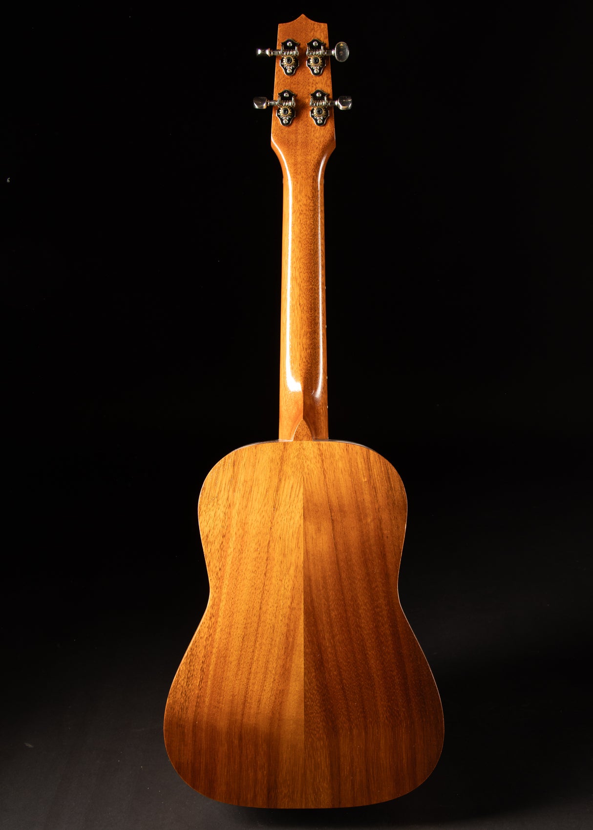 Recent Island Ukulele of Kauai Raymond Rapoza TK3T
