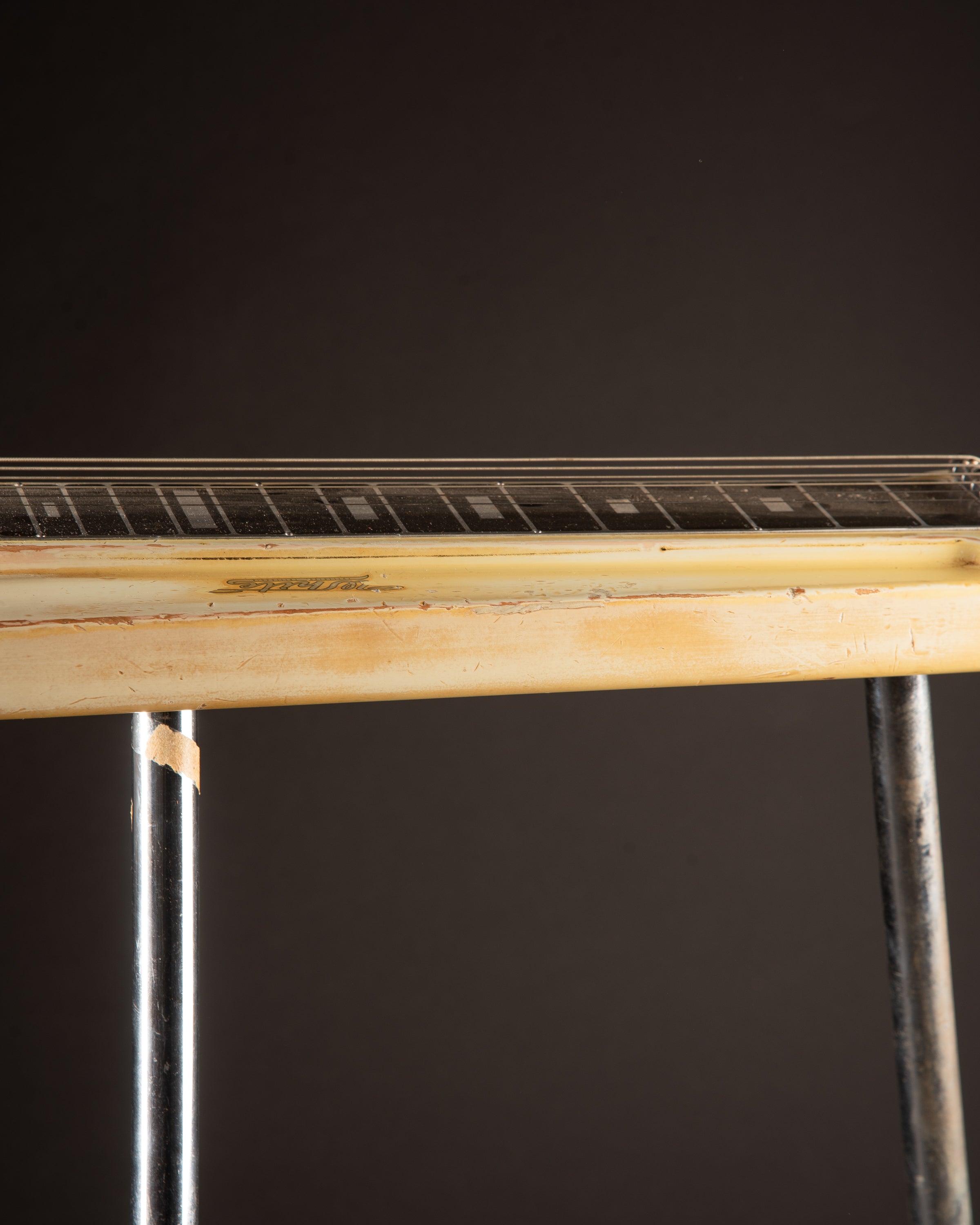 ヴィンテージ　スチールギター 1956 White Lap Steel – Music City Vintage Guitars